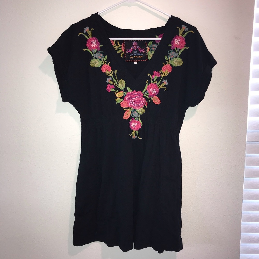Johnny Was Tunic with Embroidered Flowers